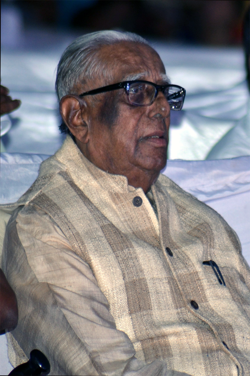 Dadasaheb Shivajirao Patil,Chairman,Smita Patil Public School
